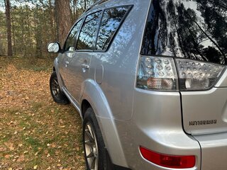 2006 Mitsubishi Outlander II, серый, 1100000 рублей, вид 3