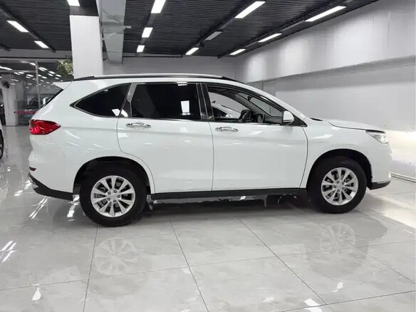 2023 Haval M6 Plus II, белый, 1178999 рублей - вид 5