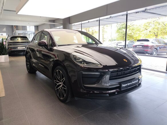2026 Porsche Macan I Рестайлинг 2, красный, 14390000 рублей - вид 1