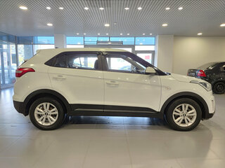 2018 Hyundai Creta I, белый, 1818000 рублей, вид 4
