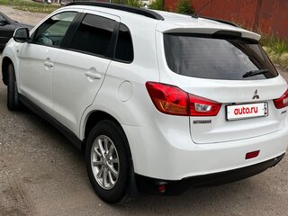 2013 Mitsubishi ASX I Рестайлинг, белый, 1100000 рублей, вид 5