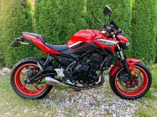 2022 Kawasaki ER-6F (Ninja 650R), красный, 750000 рублей, вид 1