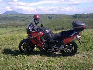 1999 Honda XL1000V Varadero, красный, 399000 рублей, вид 3