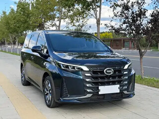 2021 GAC Trumpchi M6, синий, 1800000 рублей, вид 4