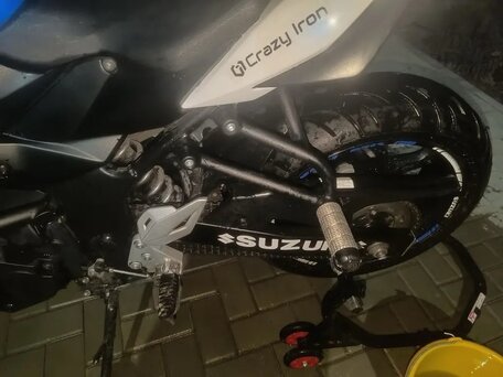 2013 Suzuki GSR 750, белый, 1000000 рублей, вид 2