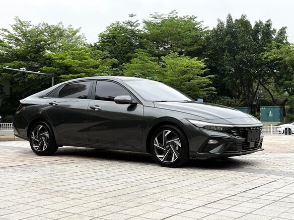 2023 Hyundai Elantra VII (CN7), серый - вид 2