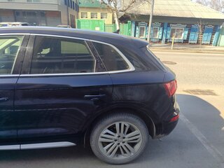2020 Audi Q5 45 TFSI II (FY), чёрный, 3200000 рублей, вид 4
