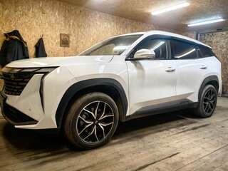 2024 Geely Atlas II, белый, 3200000 рублей, вид 4