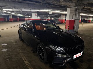 2018 Mercedes-Benz E-Класс 200 V (W213, S213, C238), чёрный, 3900000 рублей, вид 4