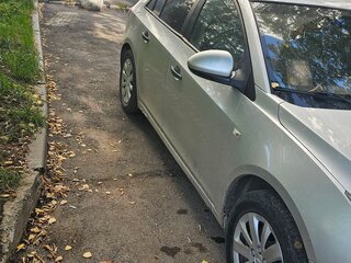 2010 Chevrolet Cruze I, серебристый, 560000 рублей, вид 3