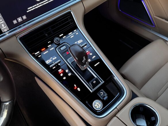 2018 Porsche Panamera Turbo S E-Hybrid Executive II, синий, 7999000 рублей - вид 14
