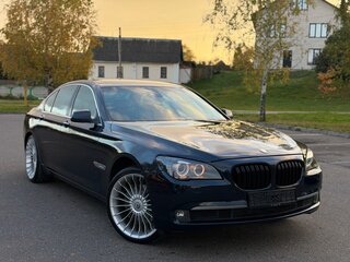 2009 BMW 7 серии 730d V (F01/F02/F04), синий, 1650000 рублей, вид 1