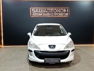 2010 Peugeot 308 I, белый, 410000 рублей, вид 2