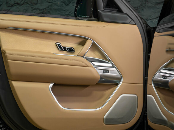 2022 Land Rover Range Rover P530 MHEV Long V, чёрный, 24300000 рублей - вид 29
