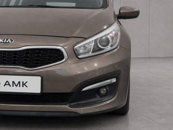2017 Kia Ceed II Рестайлинг, коричневый - вид 3