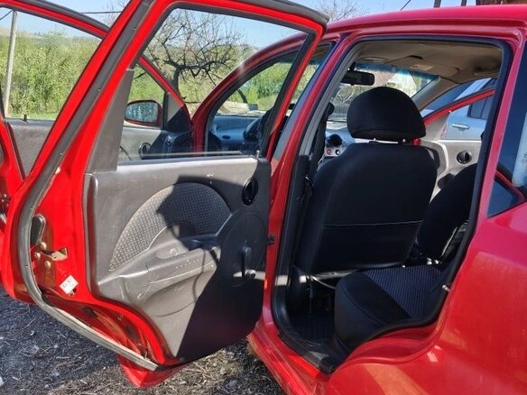 2006 Chevrolet Aveo I, красный, 282000 рублей - вид 14