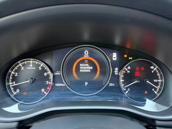 2023 Mazda 3 Axela IV (BP), серый, 2080000 рублей - вид 16