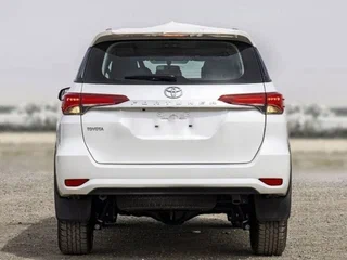 2026 Toyota Fortuner II Рестайлинг, чёрный, 4750000 рублей, вид 5