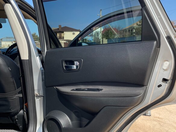 2008 Nissan Dualis, серый, 800000 рублей - вид 22