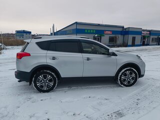 2013 Toyota RAV4 IV (XA40), серебристый, 1985000 рублей, вид 4