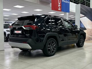 2023 Toyota RAV4 V (XA50), чёрный, 3499000 рублей, вид 2