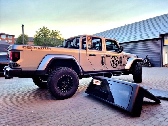 2019 Jeep Gladiator II (JT), серый, 5199000 рублей - вид 11