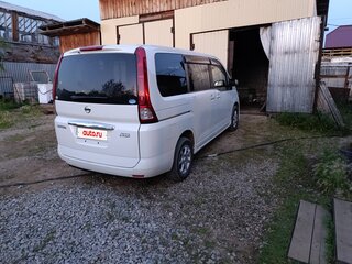 2006 Nissan Serena III (C25), белый, 960000 рублей, вид 3