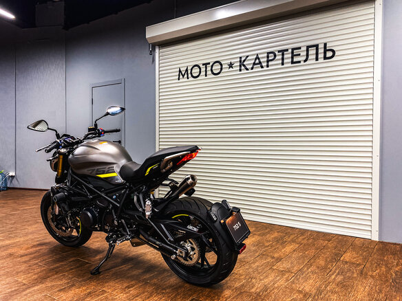 2026 Benelli 752 S, серый, 850000 рублей - вид 7