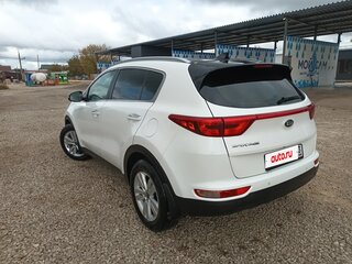 2017 Kia Sportage IV, белый, 1700000 рублей, вид 5