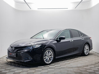 2018 Toyota Camry VIII (XV70), чёрный, 3180000 рублей, вид 1