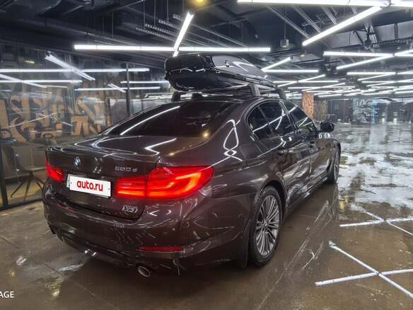 2017 BMW 5 серии 520d VII (G30/G31/G38), коричневый, 3150000 рублей - вид 4