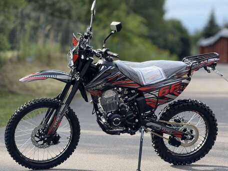 2025 Sycmmc 300, красный, 105000 рублей, вид 1