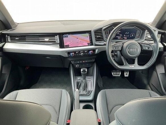 2022 Audi A1 citycarver II (GB), серый - вид 12