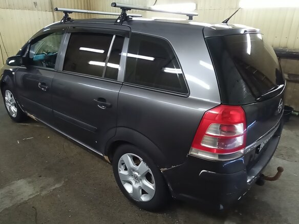 2008 Opel Zafira B Рестайлинг, серый, 650000 рублей - вид 9