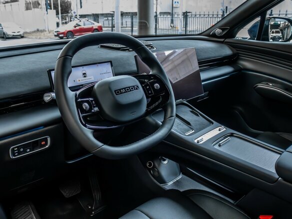 2026 Omoda C7, чёрный - вид 12