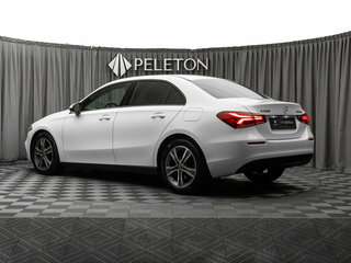 2019 Mercedes-Benz A-Класс 200 IV (W177), белый, 2180000 рублей, вид 4