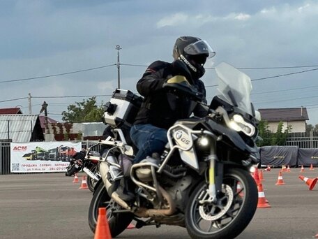 2014 BMW R 1200 GS, серый, 1230000 рублей, вид 1