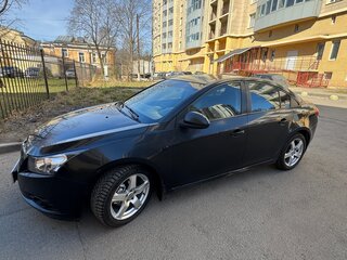 2010 Chevrolet Cruze I, чёрный, 550000 рублей, вид 5