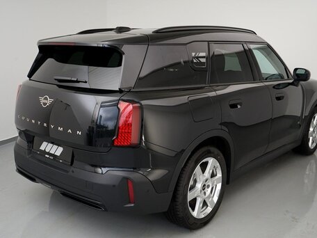 2025 Mini Countryman E III, чёрный, 5890000 рублей, вид 3