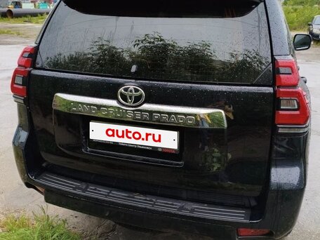 2018 Toyota Land Cruiser Prado 150 Series Рестайлинг 2, чёрный, 5350000 рублей, вид 4