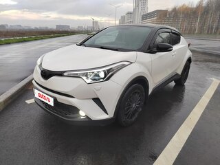2019 Toyota C-HR I, белый, 2599000 рублей, вид 3