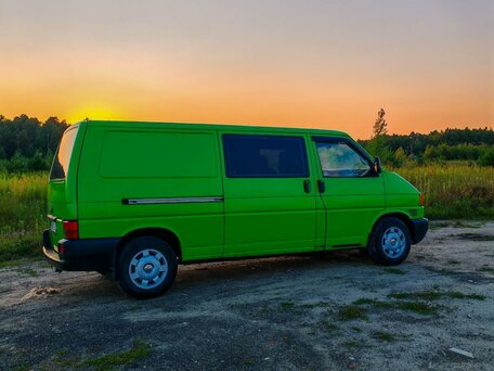 2000 Volkswagen Transporter, зелёный, 799000 рублей, вид 1