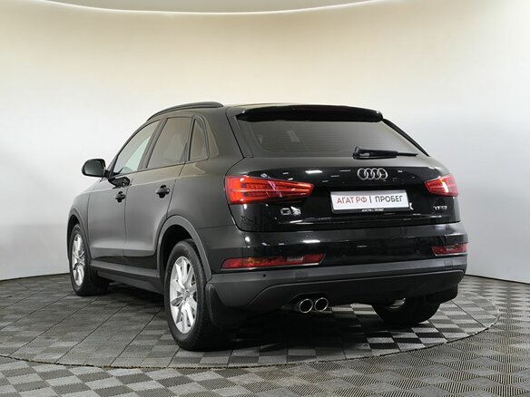 2017 Audi Q3 I (8U) Рестайлинг, чёрный, 1690000 рублей - вид 5