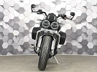 2022 Triumph Rocket III, чёрный, 1899000 рублей, вид 5