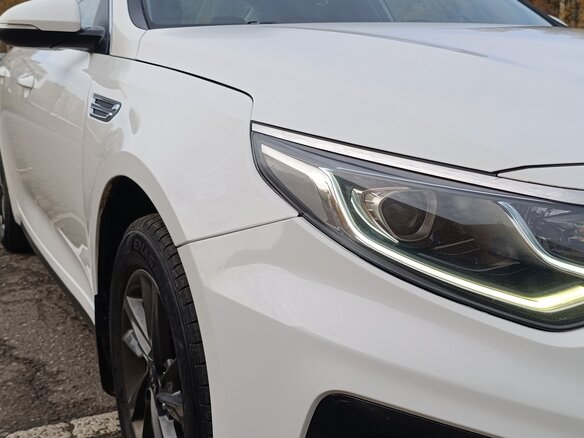 2019 Kia Optima IV Рестайлинг, белый, 1330000 рублей - вид 10