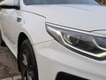 2019 Kia Optima IV Рестайлинг, белый, 1330000 рублей - вид 10