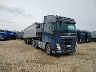 2020 Volvo FH, синий, 7760000 рублей, вид 2