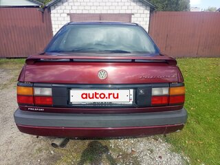 1991 Volkswagen Passat B3, красный, 150000 рублей, вид 2