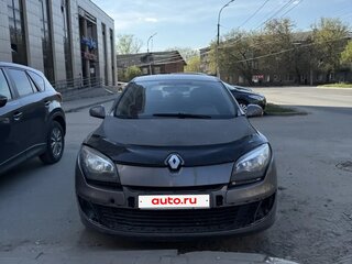 2012 Renault Megane III Рестайлинг, серый, 400000 рублей, вид 2