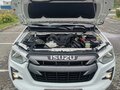 2021 Isuzu D-Max III, белый, 2800000 рублей - вид 2